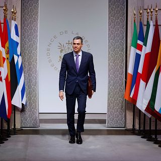 Sánchez debatirá con los grupos parlamentarios si España envía tropas a Ucrania cuando acabe la guerra