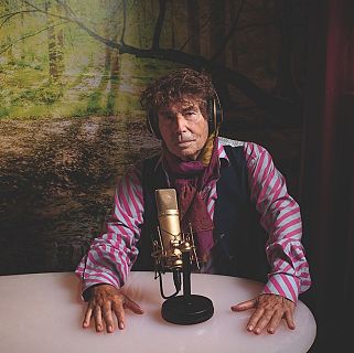 Jes�s Quintero: un perro verde, un rat�n colorao y un comunicador �nico