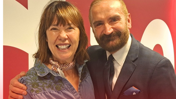 Prostituci�n, abuso y violencia hacia las mujeres con la directora de cine Mabel Lozano