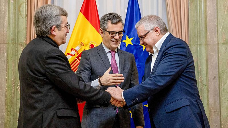 "El acuerdo entre Gobierno e Iglesia es histórico pero estaremos vigilantes" - Mediodía en RNE | Escuchar