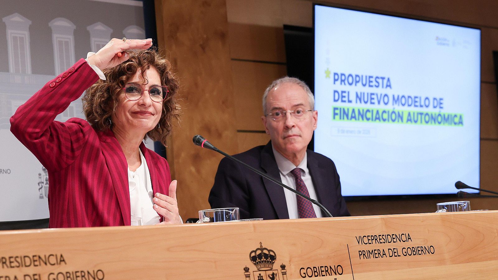 Hisenda planteja cedir a les comunitats autònomes més part de la recaptació en l'IRPF i l'IVA | CLIMENT SABATER