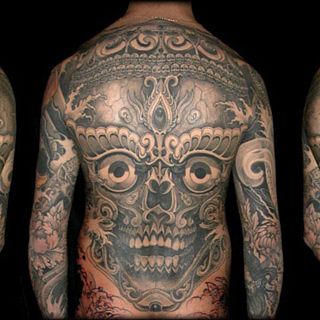 Sevilla 85_05. 20 años de graffiti | La familia Leu