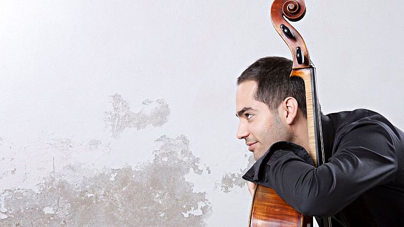 Fila cero - OCRTVE - De la muerte a la vida: Guillermo Pastrana y Coro de RTVE - 09/01/26 - Fila cero | Escuchar