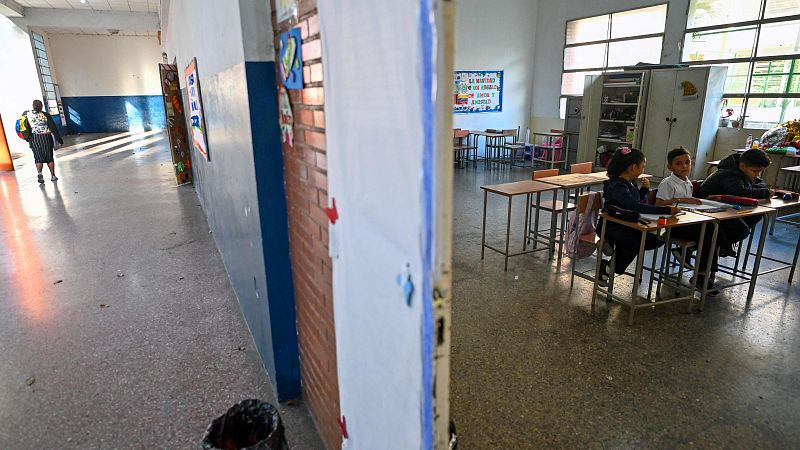 Cinco continentes - ¿Cómo ha recibido la sociedad venezolana la captura de Nicolás Maduro? - Escuchar ahora