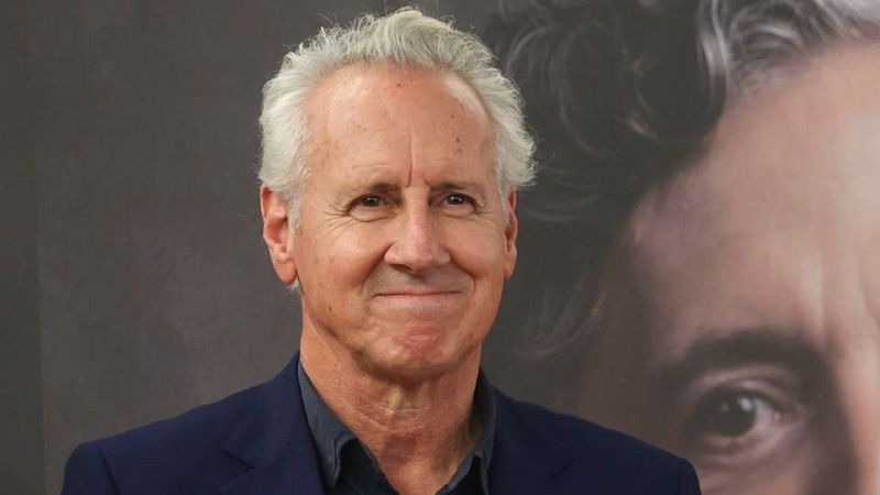 Españoles en la mar - Lorenzo Milá: "Soy un pescador que se dedica al periodismo" - 13/01/2026 - Españoles en la mar | Escuchar