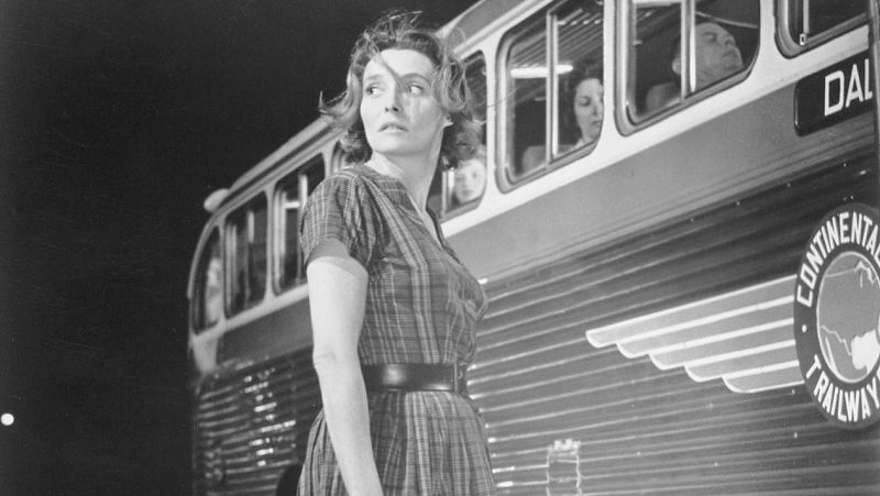 Centenari de Patricia Neal - De nit | Escoltar