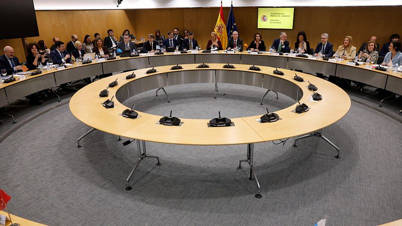 El Pla B - 2H - La tertúlia d'El Pla B - El pla B | Escoltar