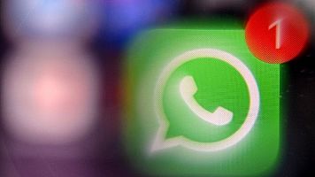 Per qu� amaguem el "vist" i el "en l�nia" a WhatsApp?