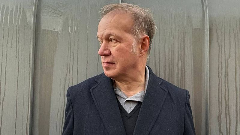 ALTAGAMA - La (última) vuelta por España de Edwyn Collins - 15/01/26 - ALTAGAMA | Escuchar