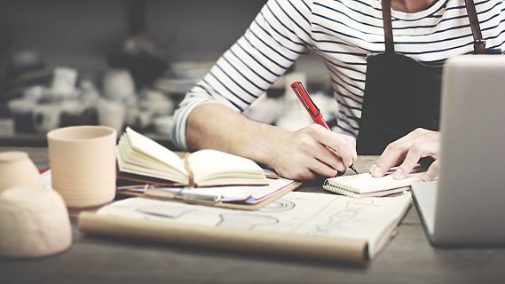 Dificultats dels autònoms per cobrar el cessament d'activitat