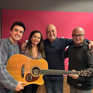 Rock català amb Eric Alés, les millors croquetes i un restaurant amb 190 anys d'història