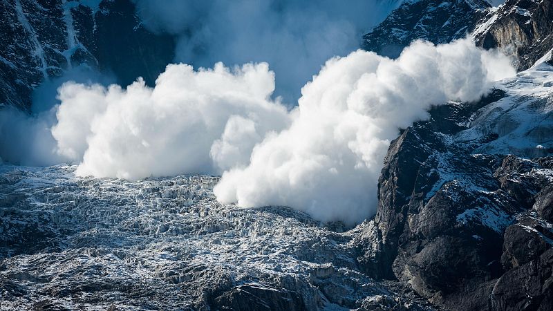 Aludes en la montaña: El riesgo 0 no existe, hay que saber dar la vuelta" - 24 horas | Escuchar