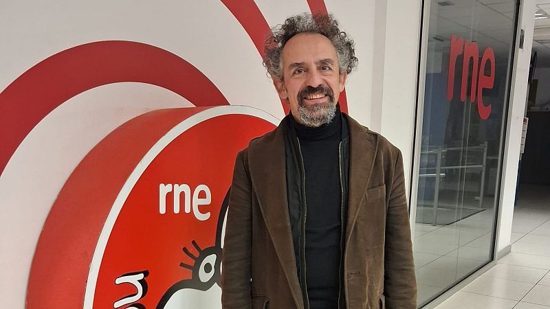 No es un día cualquiera - No me vengas con dramas con Alberto Castrillo-Ferrer | Escuchar