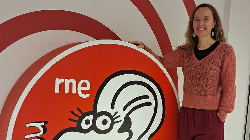 No es un día cualquiera - Del hecho al dicho - No es un día cualquiera | Escuchar