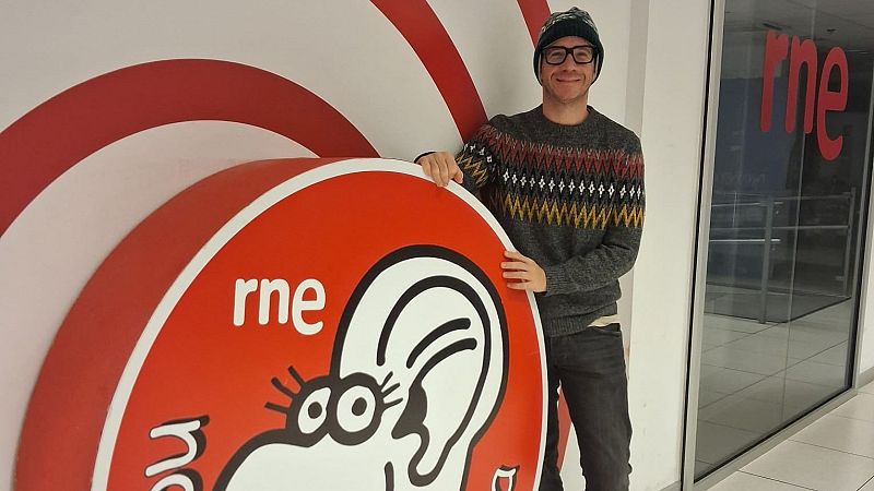 No es un día cualquiera - La Alboreá con Andrés Salado | Escuchar