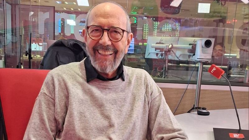 No es un día cualquiera - Tertulia de maduritos interesantes | Escuchar