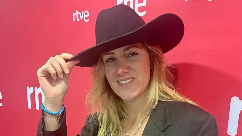 Metròpoli - Jennifer Rojo - Metròpoli | Escoltar