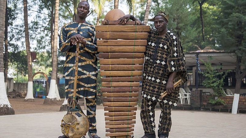 Mil mundos - Griots, azmaris y otros juglares - 19/01/26 - Mil mundos | Escuchar