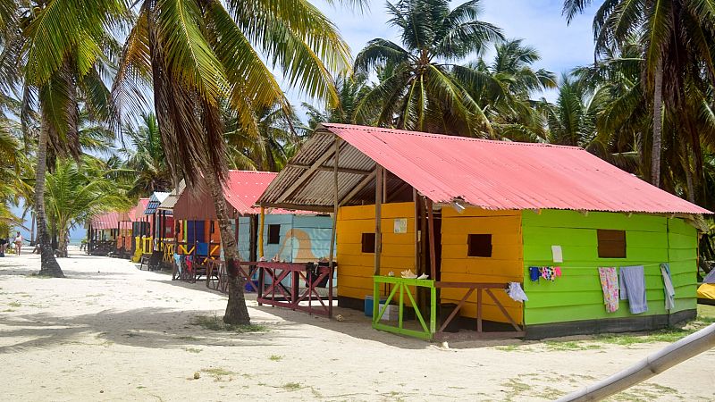 Un español en una isla salvaje de Panamá - Españoles en el exterior | Escuchar