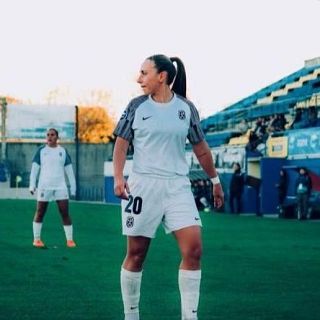 Ana González: "Queremos seguir mirando a los puestos de arriba"