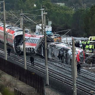 Accident ferroviari a Adamuz. L'impacte emocional de la tragèdia amb Arantxa Coca.