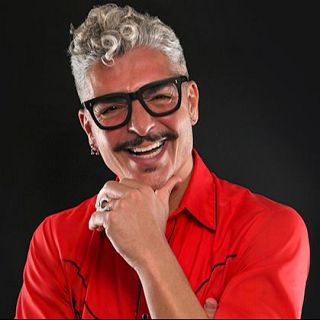 Les Rajades del Franquesa amb PÚBLIC! Pluja, luxes, culte al logotip i 'espontanis' en directe