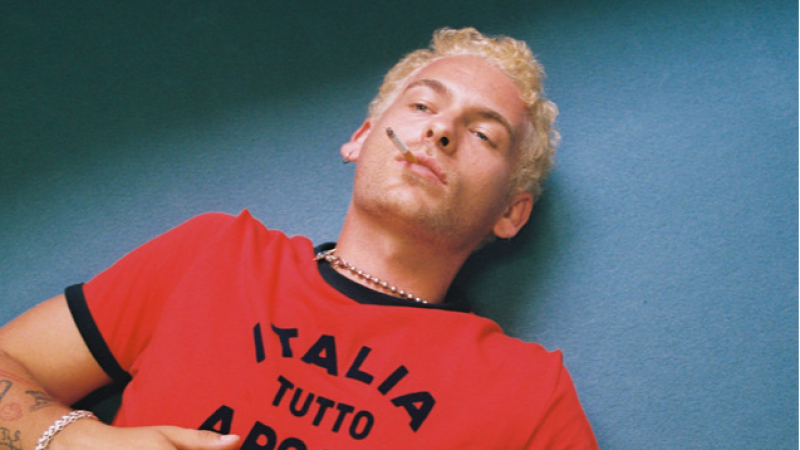 Hens publica el 23 de gener 'Una mudanza', un nou cap�tol al seu univers art�stic - Xavif�rnia | Escoltar