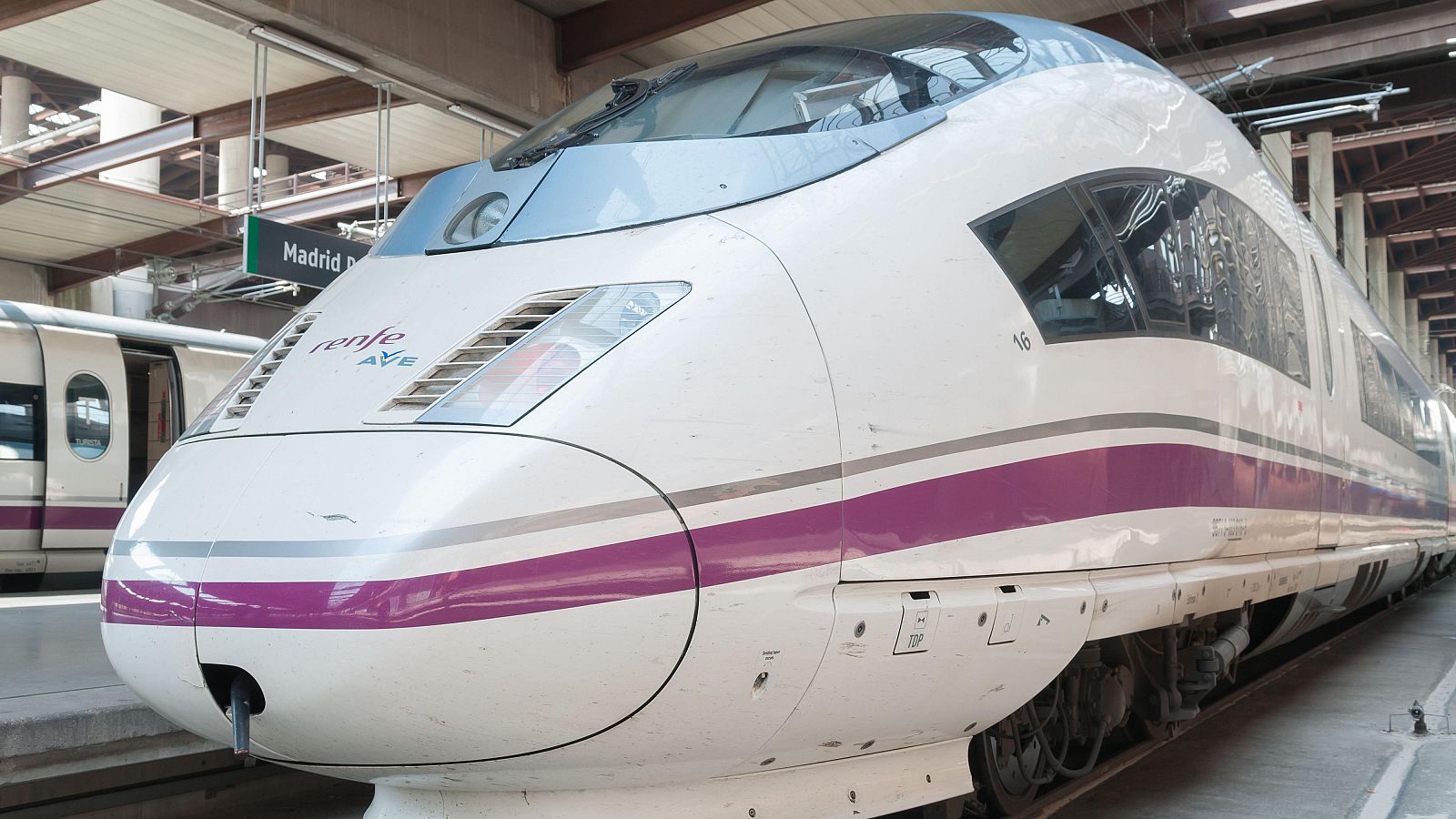 "Hay más de tráfico de alta velocidad pero no más inversión en mantenimiento" - 24 horas | Escuchar