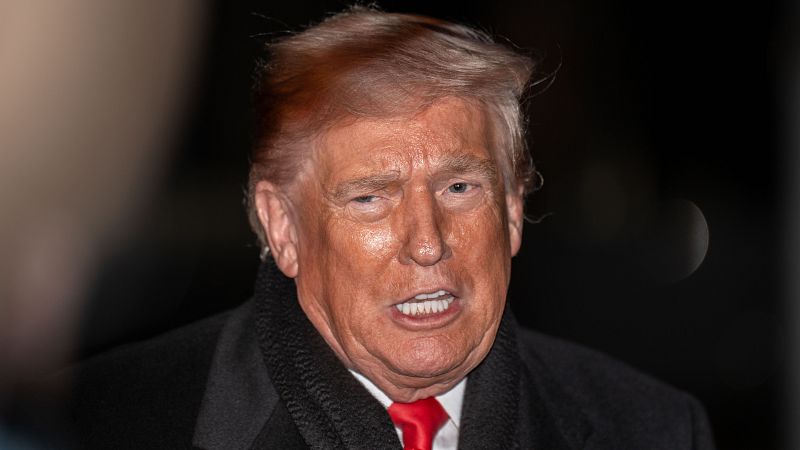 Crónica internacional -  La intervención de Trump, la más esperada en Davos, tras el incremento de la tensión entre EEUU y Europa y sus deseos de anexionarse Groenlandia - Escuchar ahora