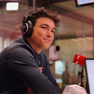 Edgar Canet hace historia en el Dakar