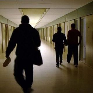 Concentracions contra l'augment d'agressions als treballadors i treballadores de presons