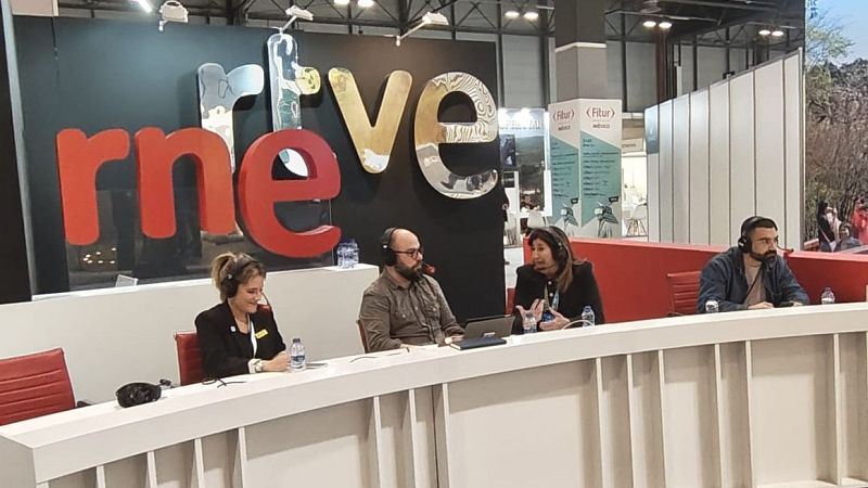 Fin de mes - Fin de mes en Fitur - Escuchar ahora