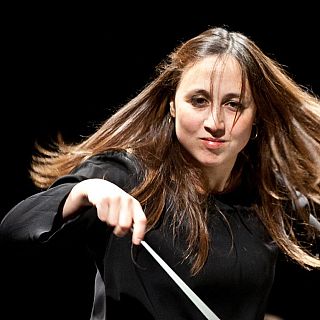 Altar de bronce para Pacho Flores