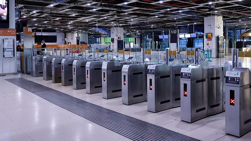 Paneque confirma el restablecimiento de Rodalies - Las mañanas de RNE | Escuchar