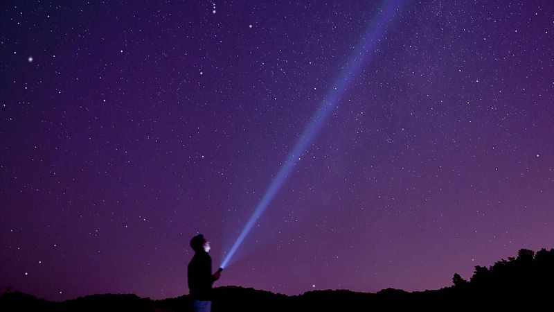 Espacio en blanco - Mitomancia - 25/01/26 - Espacio en blanco | Escuchar