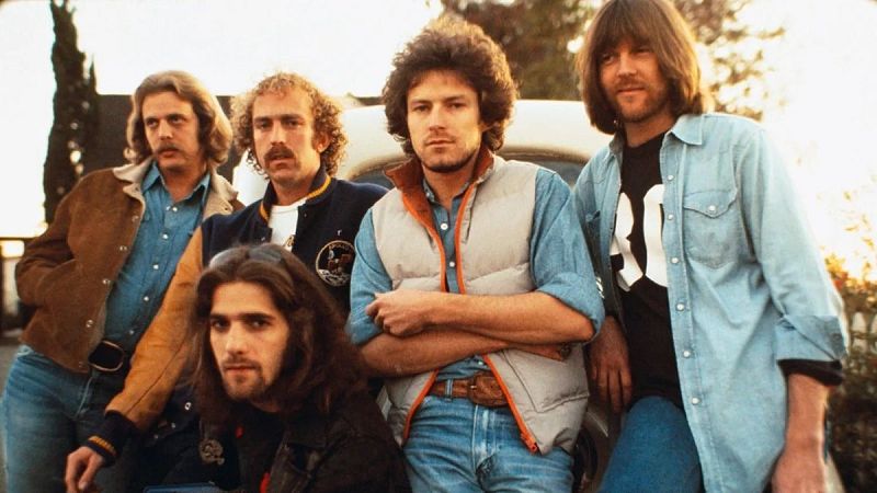 Sin rodeos - Los grandes éxitos de los Eagles certificado como el más vendido en Estados Unidos - 26/01/26 - Escuchar ahora