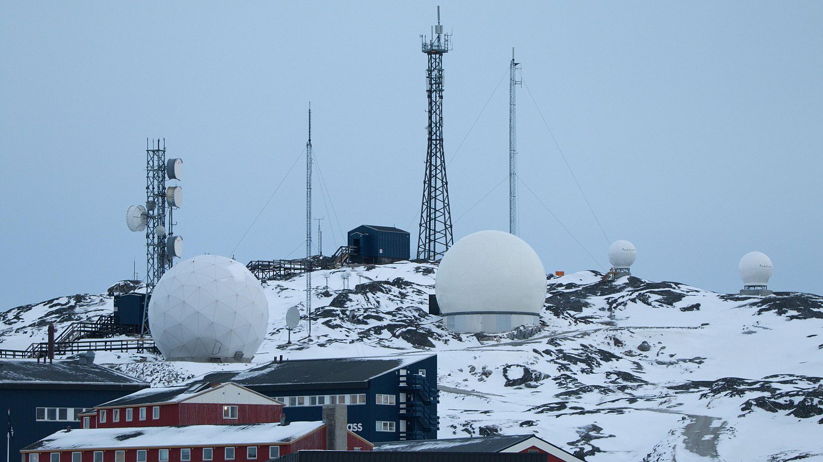 Groenlandia: ¿puede el deshielo facilitar el acceso a sus recursos naturales? - Reportajes en Radio 5 | Escuchar