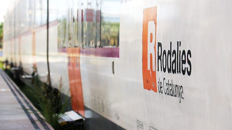 L'Entrellat - La "raonable normalitat" de Rodalies: retards, demores sense previsi� i cancel�lacions de trens - L'Entrellat | Escoltar
