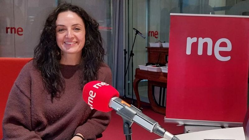Entrevista electoral: Marta Abengochea, candidata de Izquierda Unida-Movimiento Sumar - Las mañanas de RNE | Escuchar