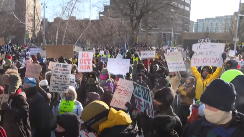 El Pla B - 1H - Anna Bosch i les protestes contra Donald Trump a Minneapolis (Minnesota) - El pla B | Escoltar