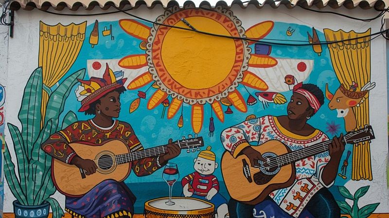 Latitudes urbanas - B�mako: 12 recorridos sonoros por la ciudad donde suena �frica - 30/01/26 - Escuchar ahora