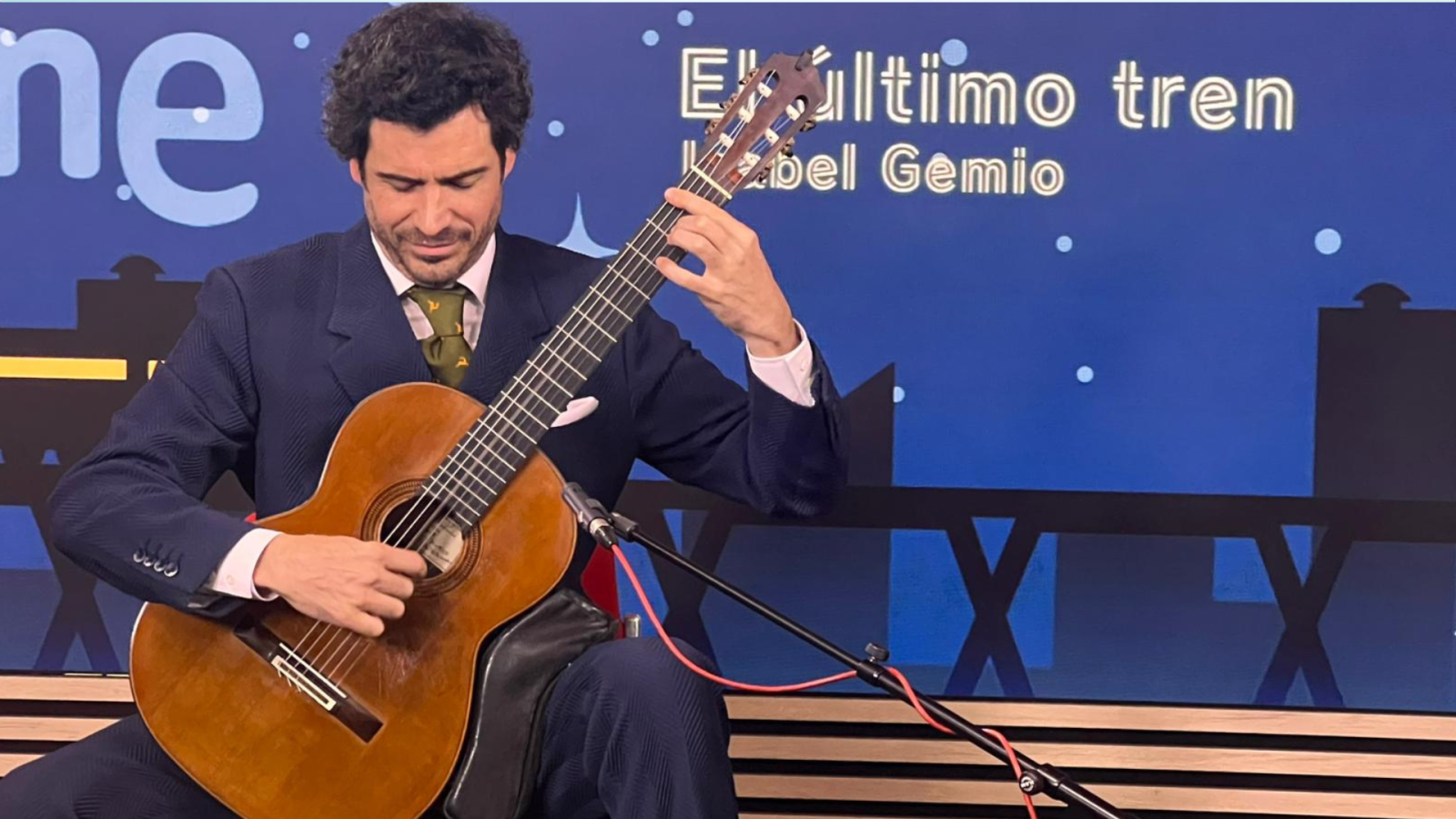 El último tren - Pablo Sáinz-Villegas y el arte de la guitarra - El último tren | Escuchar