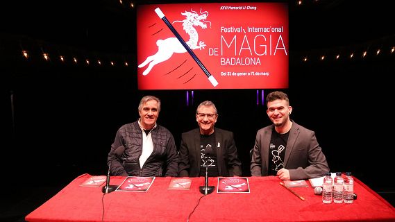 Badalona acull el Festival Internacional de M�gia amb m�s espectacle al carrer