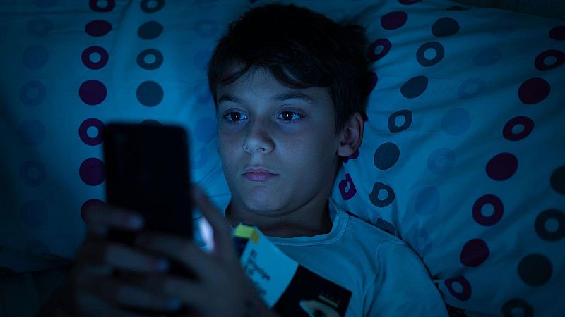 Informe de Save the Children sobre el "Grooming" - S�n 4 dies | Escuchar