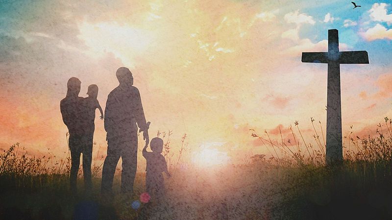 Efectve: "Testimonio", programa que repassa imatges hist�riques de l'arxiu de TVE - S�n 4 dies | Escuchar