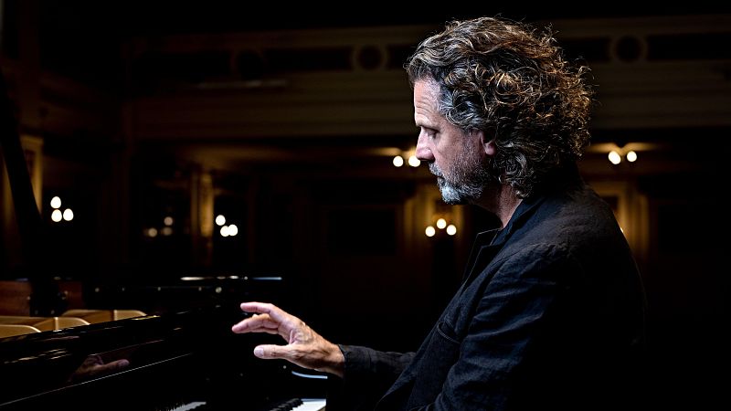 Fila cero - OBC - Hacia el 'Nuevo mundo': Miller, Bart�k y Dvo?�k - 01/02/26 - Fila cero | Escuchar