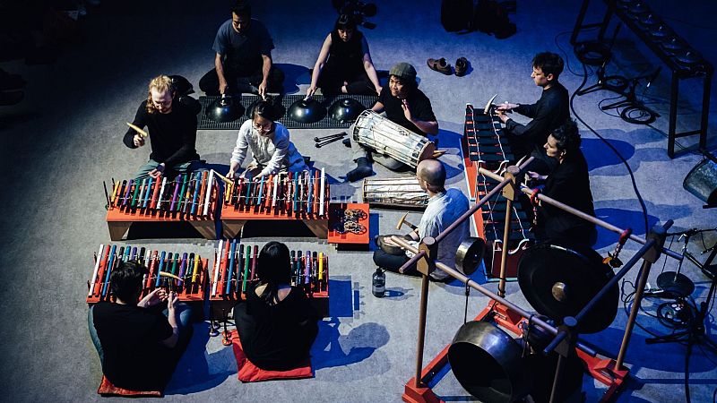 Mil mundos - Bali: tradici�n en vanguardia I - 02/02/26 - Mil mundos | Escuchar