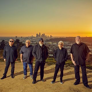 ¡Qué vienen Los Lobos!