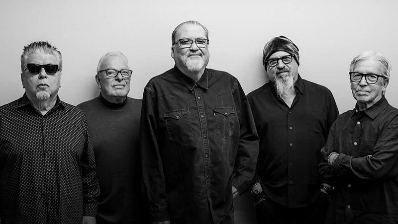 Sin rodeos - Los Lobos y su “banda sonora del barrio” vienen de gira - 03/02/26 - Escuchar ahora