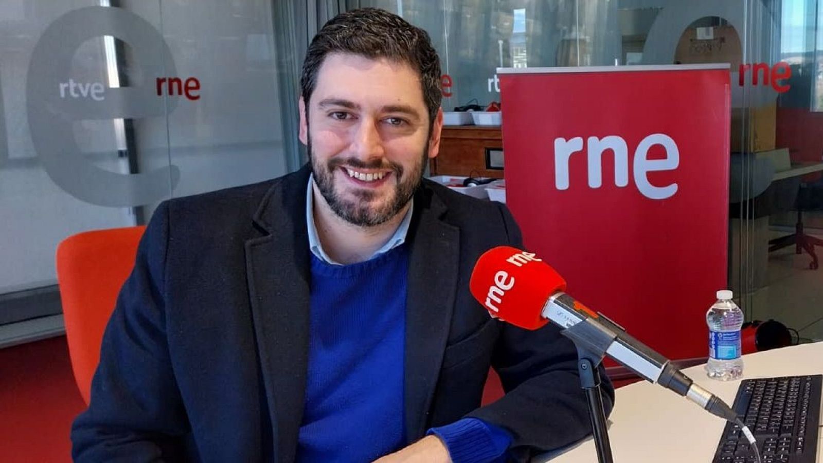 Entrevista electoral: Alejandro Nolasco, candidato de Vox - Las mañanas de RNE | Escuchar
